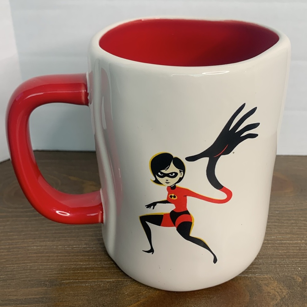 Disney RAE DUNN Pixar Incredibles  "INCREDIBLE MOM" Double Sided Mug Mother…